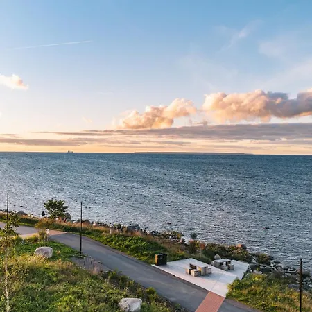 Waterfront Luxury With Sauna Terrace And Parking Korter