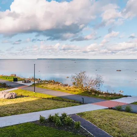 Waterfront Luxury With Sauna Terrace And Parking Appartement Tallinn