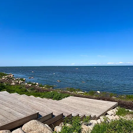 Waterfront Luxury With Sauna Terrace And Parking Appartement *