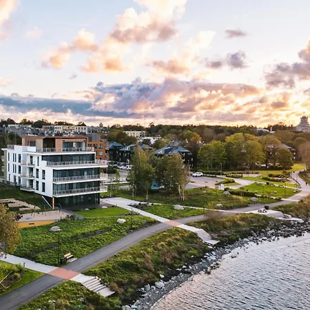Korter Waterfront Luxury With Sauna Terrace And Parking *