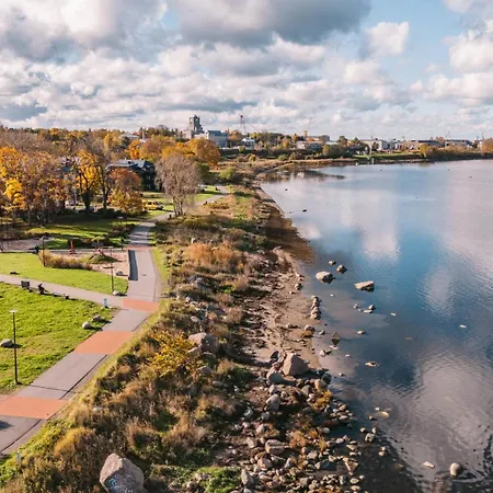 Korter Waterfront Luxury With Sauna Terrace And Parking