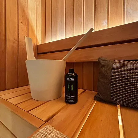 Waterfront Luxury With Sauna Terrace And Parking Appartement